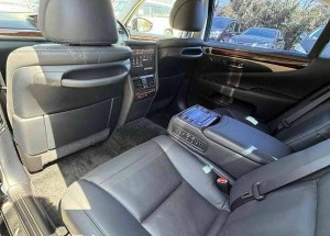 Lexus LS600hL