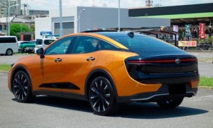 Toyota Crown Crossover