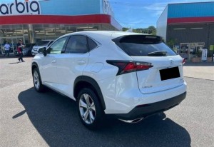 Lexus NX200t