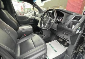 Toyota GranAce