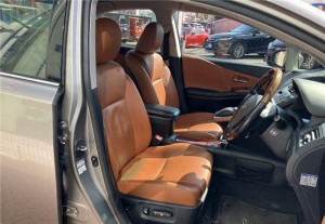 Lexus HS250h