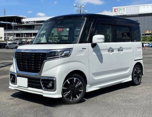 Suzuki Spacia