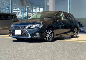 Lexus CT200h