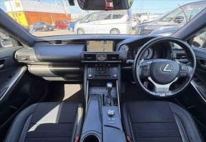 Lexus IS200t