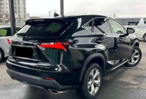 Lexus NX200t