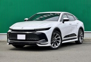 Toyota Crown Crossover