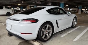 Porsche Cayman