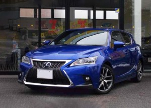 Lexus CT200h