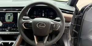 Lexus LBX