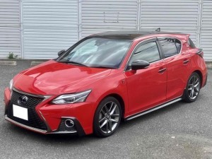 Lexus CT200h