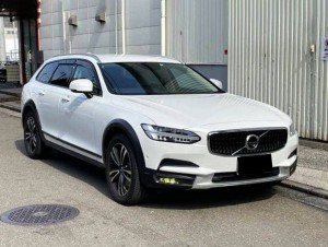 Volvo V90