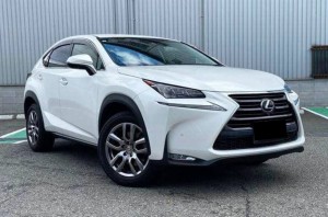 Lexus NX200t