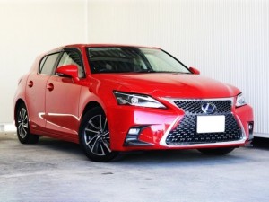 Lexus CT200h