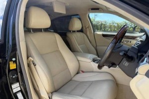 Lexus LS600hL