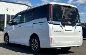 Toyota Esquire