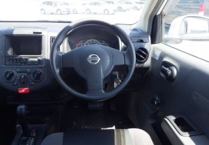 Nissan AD