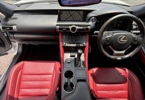 Lexus RC300h