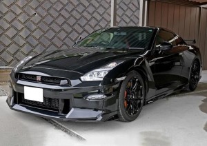 Nissan GT-R