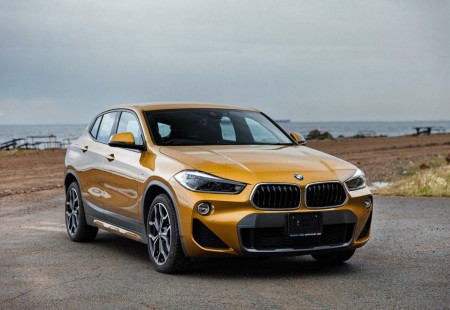 BMW X2 10.2017 - н.в. Рекламный слоган данной модели: “Как он смеет?”