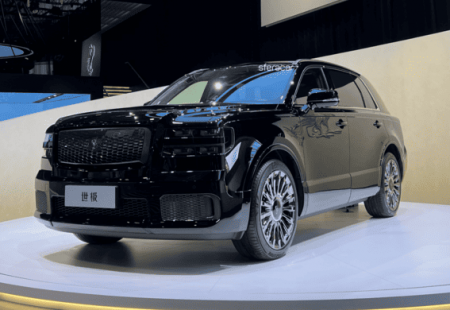 Toyota Century: тяжелый люкс на Auto China 2024