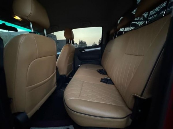 JAC T8 2023
