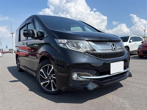Honda Stepwgn 2016