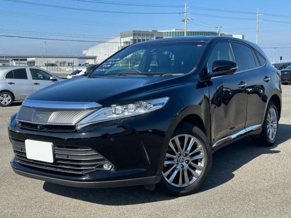 Toyota Harrier 2020