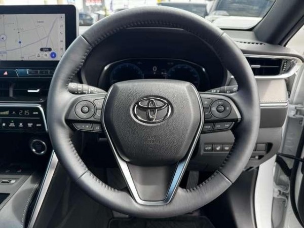 Toyota Harrier 2025
