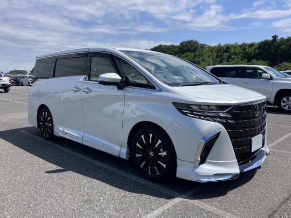 Toyota Alphard 2025