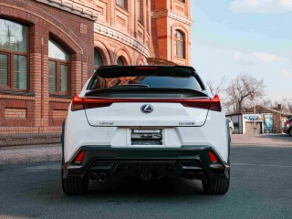 Lexus UX250h