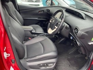 Toyota Prius PHV