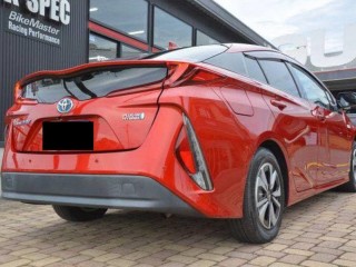Toyota Prius PHV