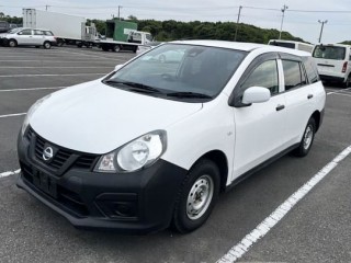 Nissan AD