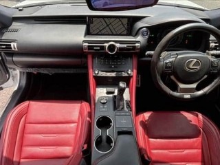 Lexus RC300h