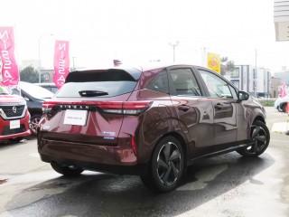 Nissan Aura