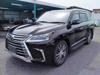 Lexus LX570