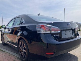 Lexus HS250h