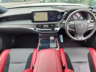 Lexus LS500