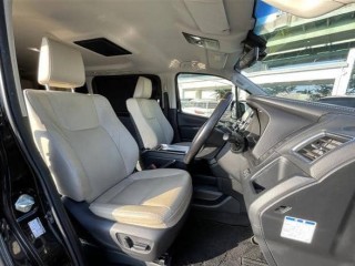 Toyota GranAce