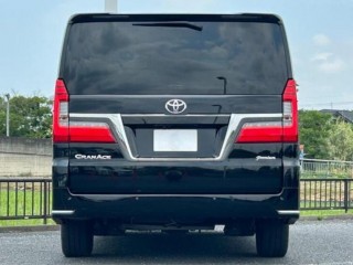 Toyota GranAce