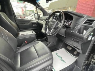 Toyota GranAce