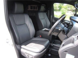 Toyota GranAce