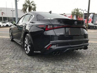 Lexus IS300h