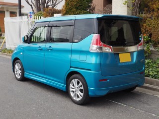 Suzuki Solio