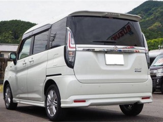 Suzuki Solio