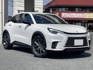 Lexus LBX