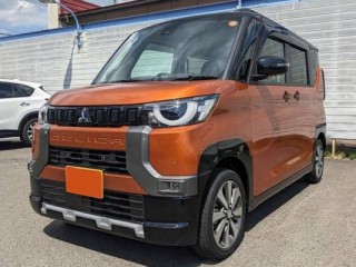 Mitsubishi Delica Mini