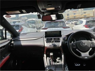 Lexus NX300h
