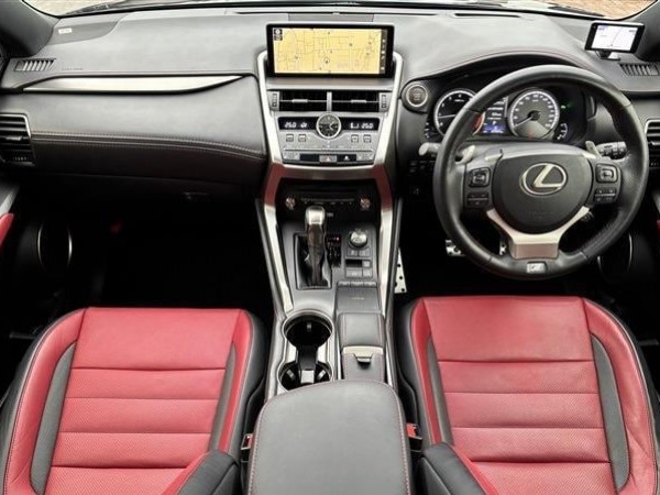Lexus NX200t