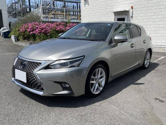 Lexus CT200h
